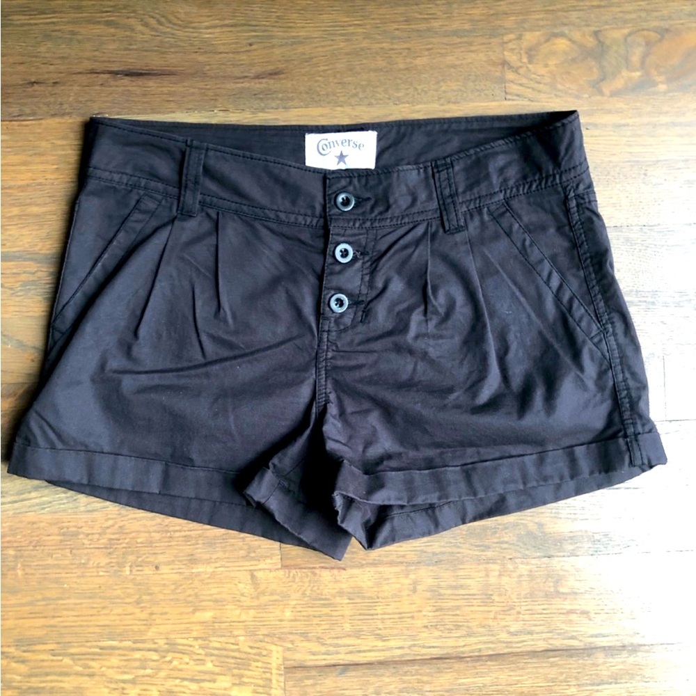 Converse Black Low Rise Cuffed Shorts Button Fly Size 26